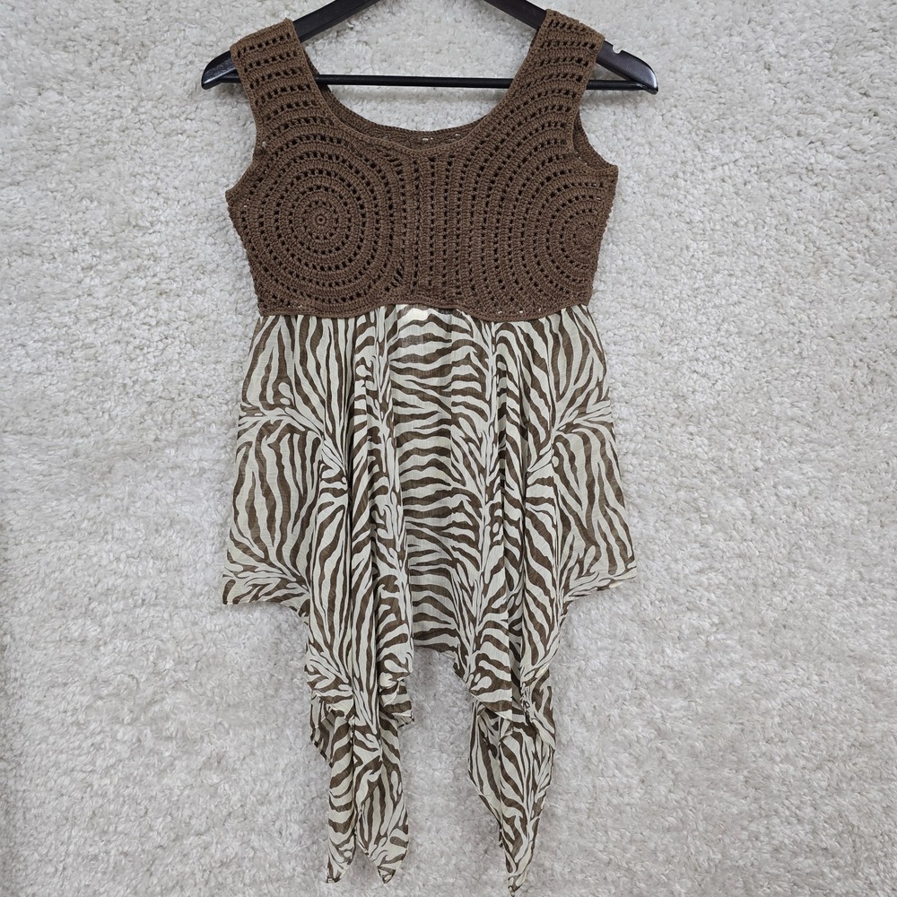 Kaelyn Max Womens Crochet Zebra Handkerchief Hem Top Size Medium Boho Festival